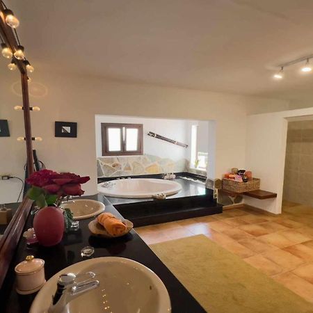 Preciosa Casa Cristian Y Maria Con Piscina Privada Βίλα Tías Εξωτερικό φωτογραφία